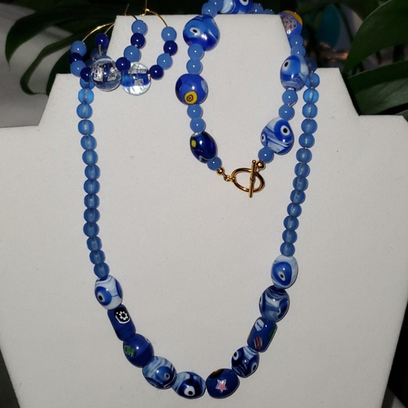 Indigo - Picture 1 of 3